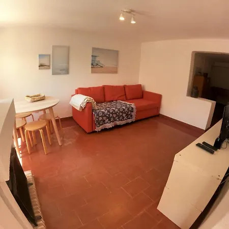 Cascais, Fabulous T2 In Sassoeiros, Carcavelos カルカヴェロス