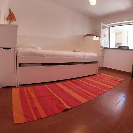 Cascais, Fabulous T2 In Sassoeiros, Carcavelos アパート *